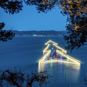 20 DICEMBRE - LUCI SUL TRASIMENO A CASTIGLIONE DEL LAGO & MONTEPULCIANO